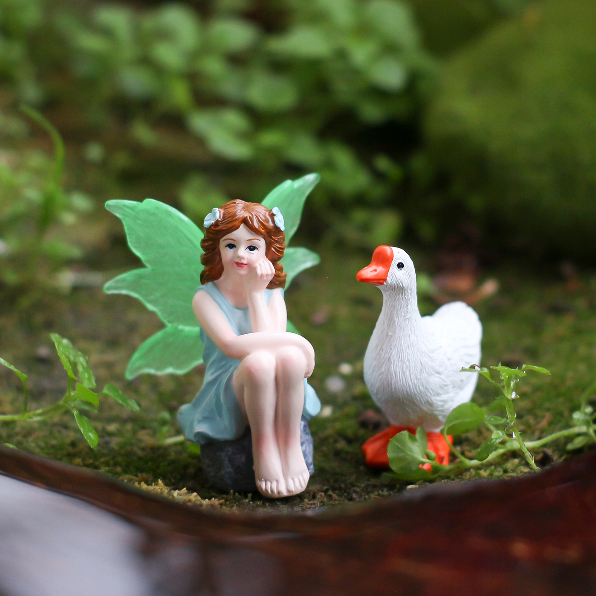 2 seated fairies and geese, cr - Bonsai Garden Accessories บทวิจารณ์และราคา